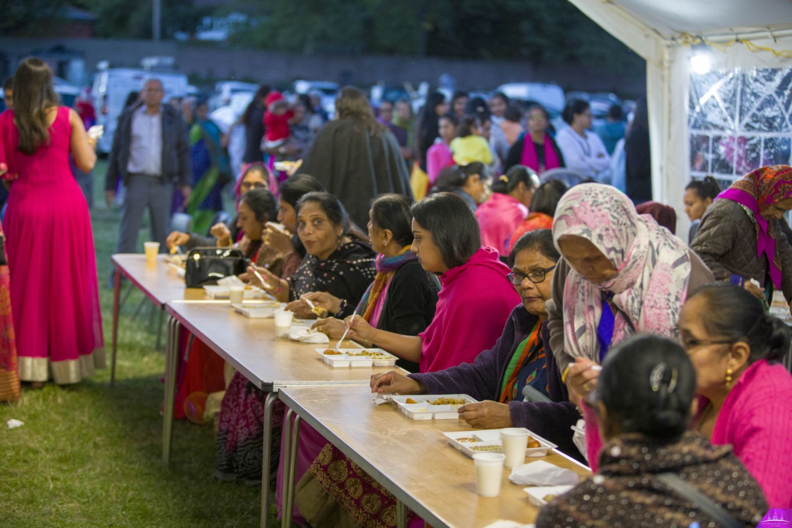 ©1987-2017 SKS Swaminarayan Temple East London